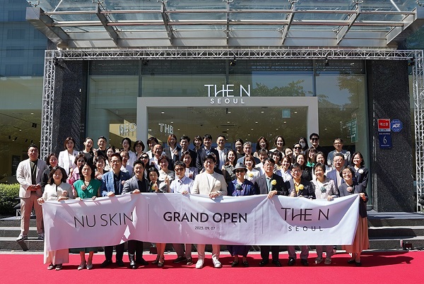 뉴스킨 코리아가 통합 뷰티 앤 웰니스 체험 공간 ‘THE N 서울’ 을 오픈했다.